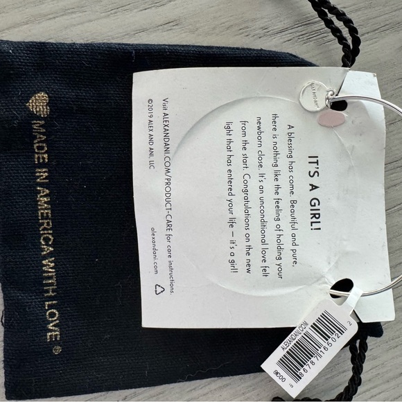 Alex and any bracelet - Picture 3 of 4